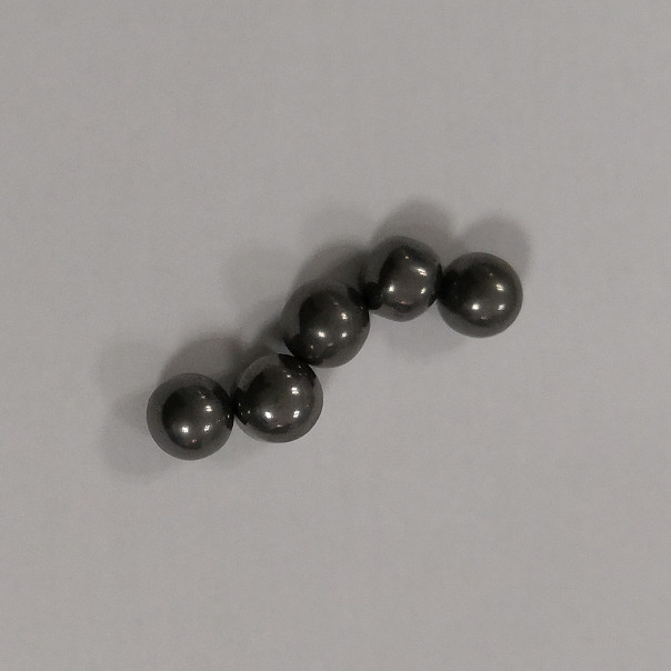 Sintered 2mm टंगस्टन कार्बाइड बॉल्स उच्च घनत्व 15.3g / Cm3